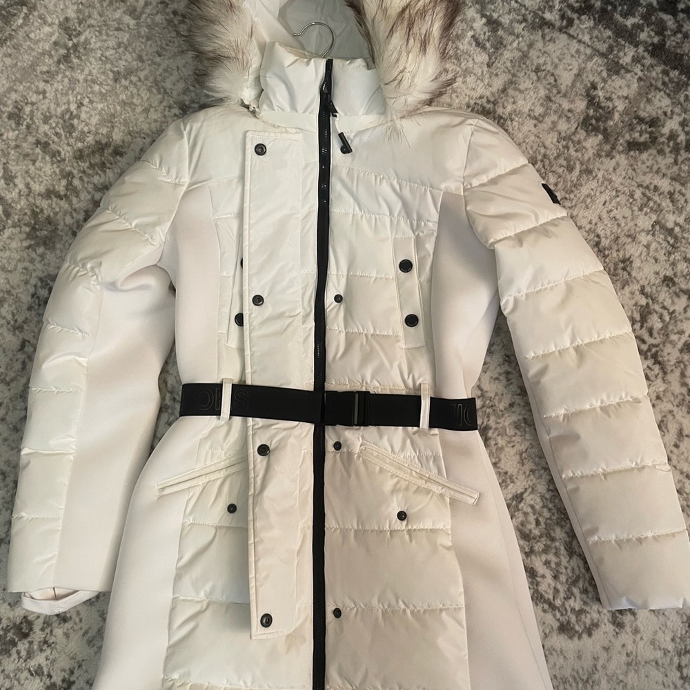 Michael Kors White long Puffer Jacket with Fur Hood
